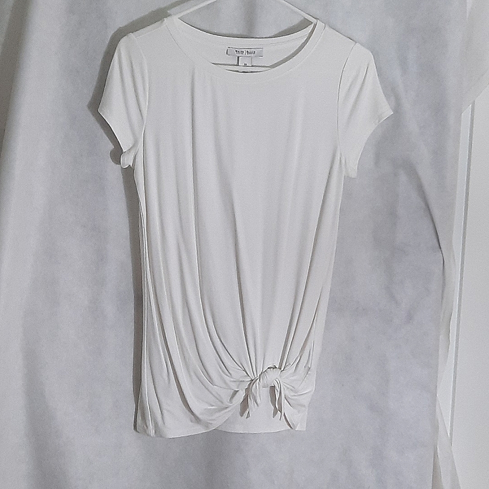White House Black Market top